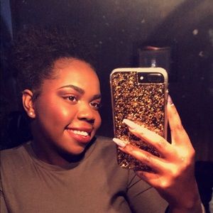 Meet your Posher, Christine